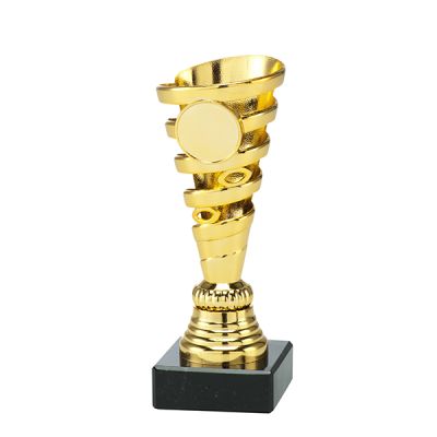 Fluted trofee klein - 15,5 cm